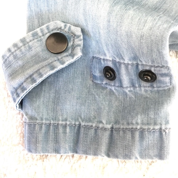 Rails Chambray Hooded Utility Jacket! - Picture 4 of 8